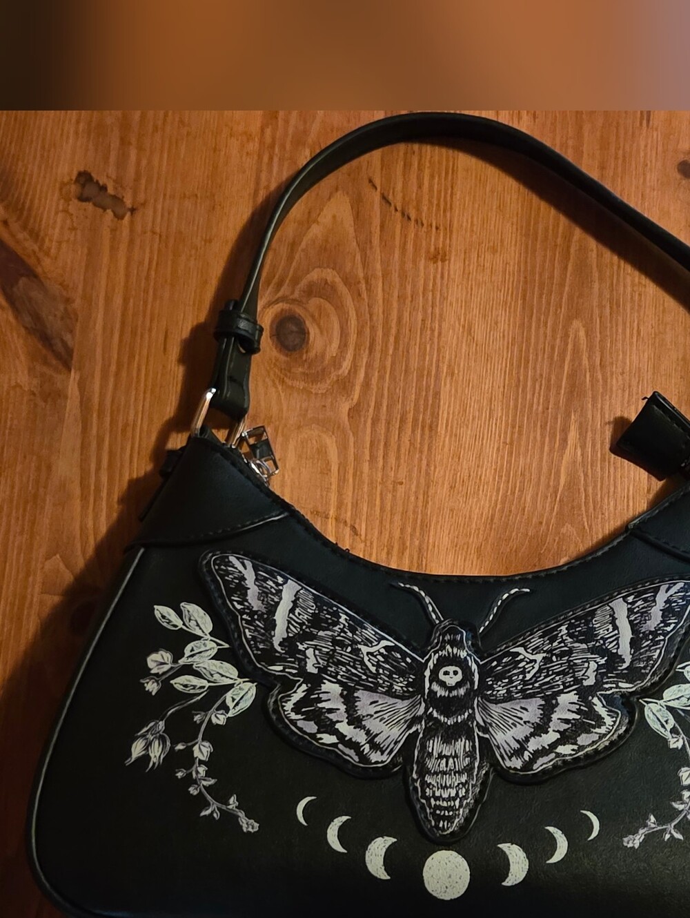 Hot Topic Death Moth Shoulder Bag - Picture 4 of 7